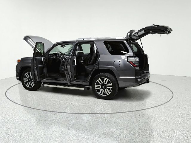 Used 2021 Toyota 4Runner Limited RWD image 12
