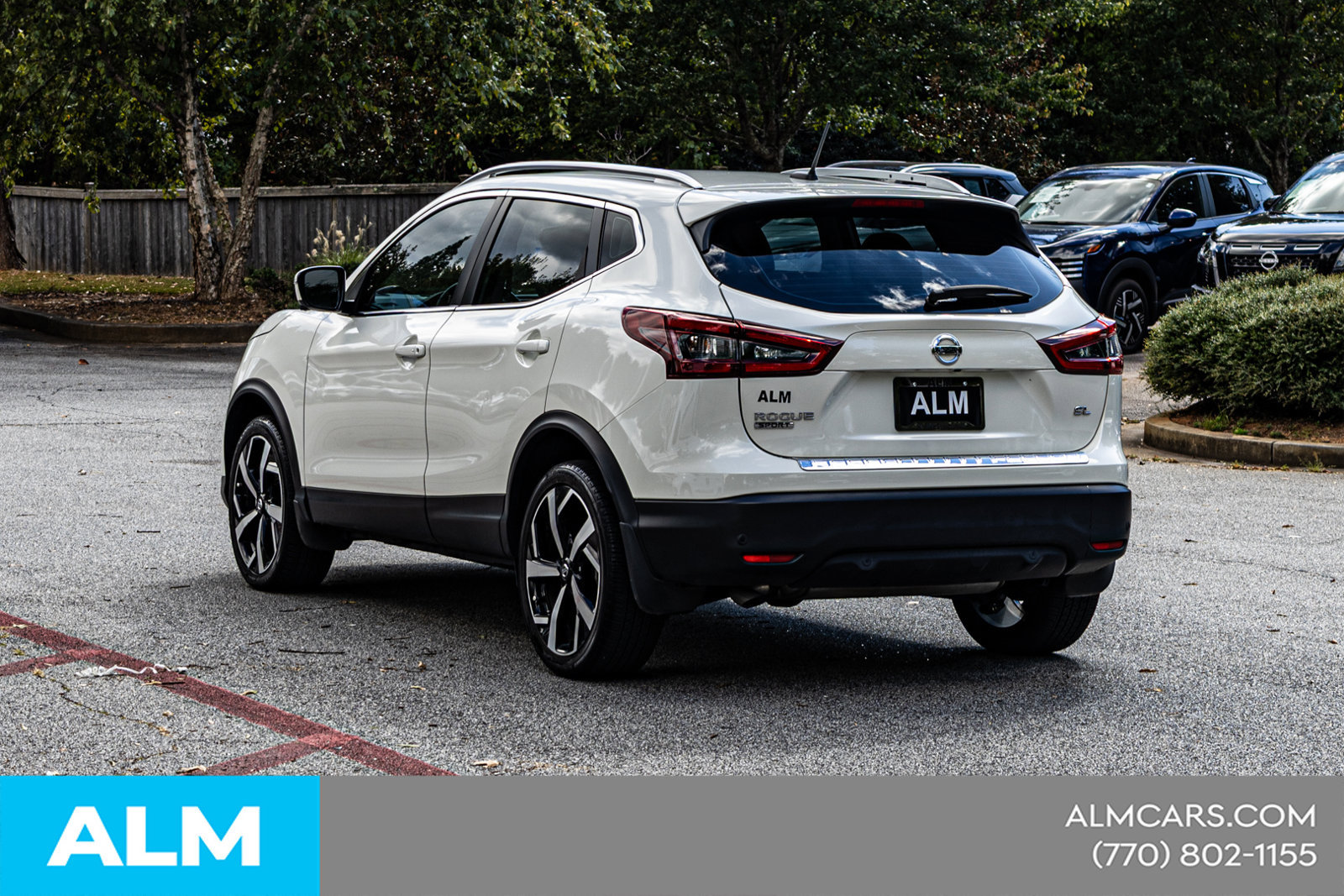 Used 2022 Nissan Rogue Sport SL w/ Premium Package FWD image 8