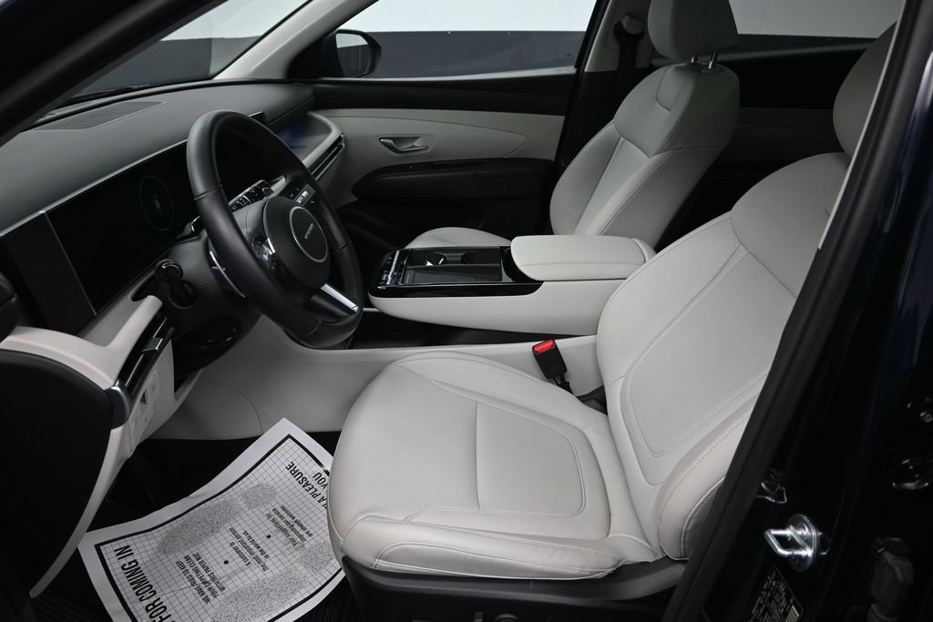 Used 2025 Hyundai Tucson SEL AWD/4WD image 13