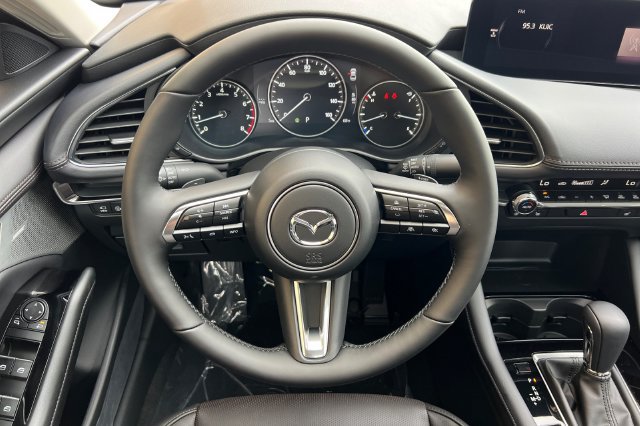 New 2026 MAZDA MAZDA3 2.5 Turbo Sedan w/Premium Plus AWD/4WD image 15