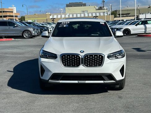 Used 2023 BMW X4 xDrive30i w/ Convenience Package AWD/4WD image 8