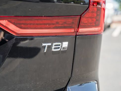 New 2026 Volvo XC60 T8 Ultra w/ Protection Package Premier AWD/4WD image 8