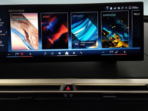 New 2026 BMW iX xDrive45 w/ Premium Package image 21