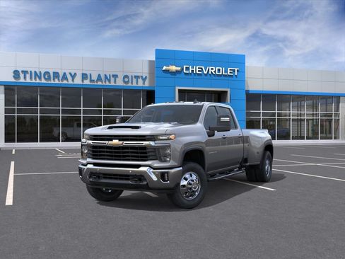 New 2026 Chevrolet Silverado 3500 LT w/ All Star Edition AWD/4WD image 8
