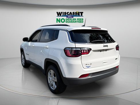 Used 2022 Jeep Compass Latitude w/ Sun and Sound Group AWD/4WD image 23