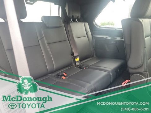 Used 2024 Toyota Sequoia Platinum AWD/4WD image 36