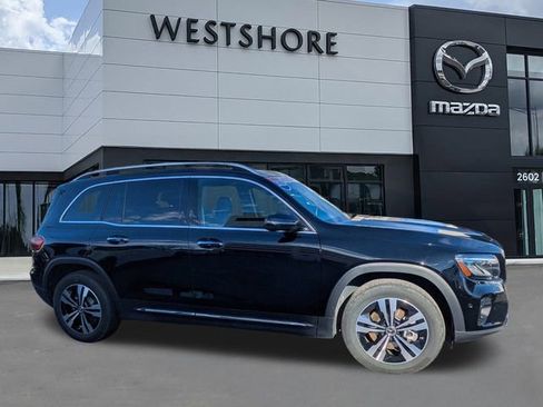 Used 2025 Mercedes-Benz GLB 250 image 1