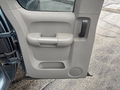 Used 2011 GMC Sierra 1500 W/T w/ Work Truck Preferred Package image 13