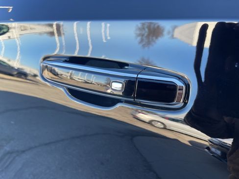 New 2026 Chevrolet Suburban Premier image 13