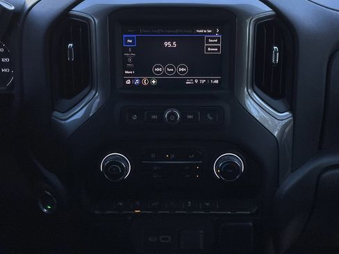 Used 2023 Chevrolet Silverado 1500 Custom image 18