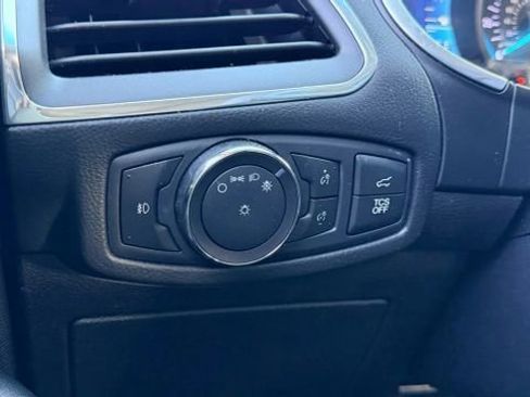 Used 2019 Ford Edge Titanium w/ Equipment Group 301A image 35