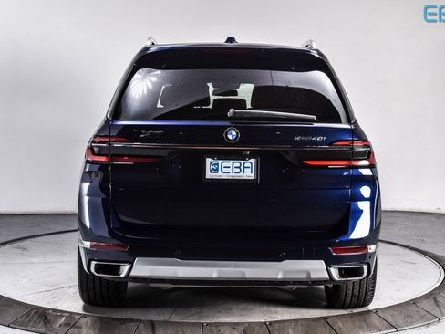 Used 2023 BMW X7 xDrive40i w/ Premium Package image 5