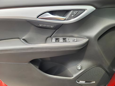 New 2025 Buick Envision Avenir image 38