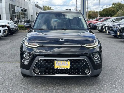 Used 2020 Kia Soul EX image 2