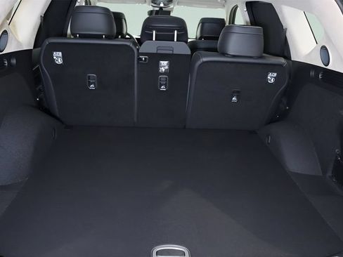Certified 2025 Genesis GV80 3.5T Prestige AWD/4WD image 25
