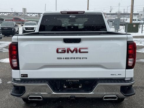 New 2026 GMC Sierra 1500 SLE w/ X31 Off-Road Package image 4