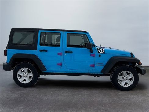 Used 2017 Jeep Wrangler Unlimited Sport image 6