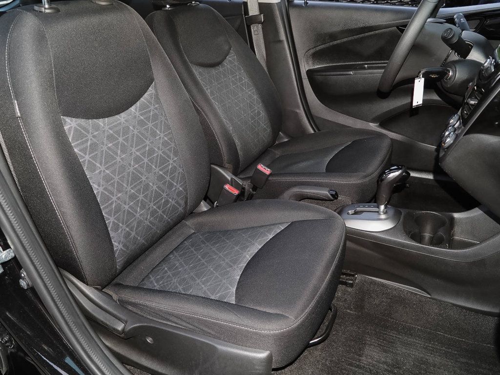 Certified 2021 Chevrolet Spark LT w/ Spark Special Edition FWD image 18