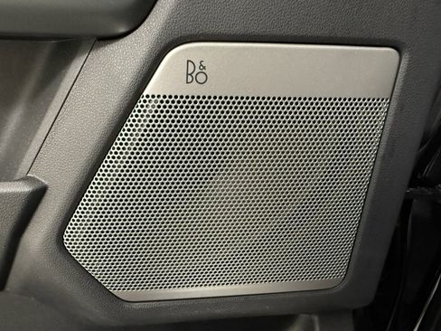 Used 2023 Ford F150 Lariat w/ Equipment Group 502A High image 15