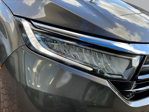 Used 2021 Honda Odyssey EX image 31