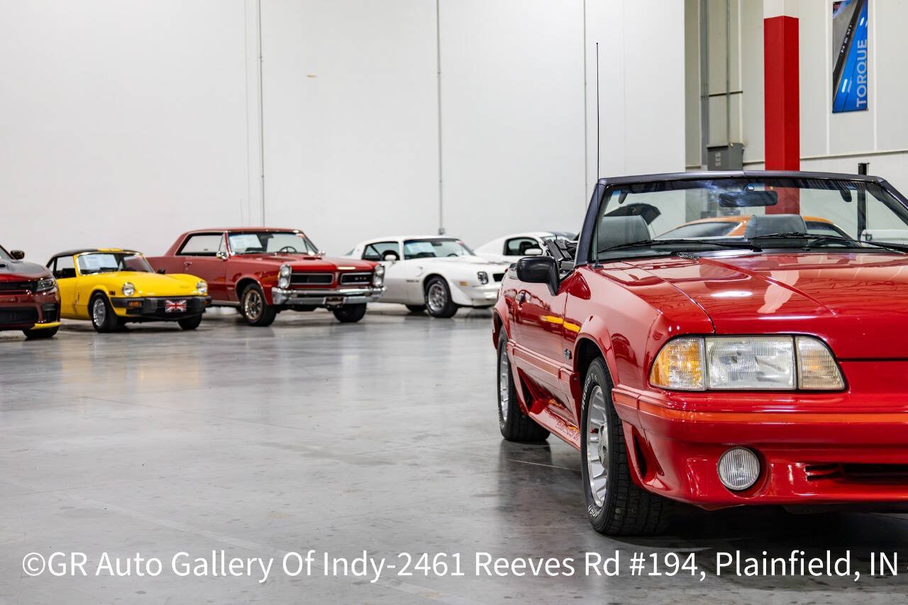 Used 1989 Ford Mustang GT RWD image 36