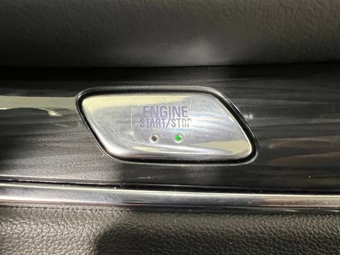 Certified 2024 Buick Enclave Essence w/ Experience Buick Package AWD/4WD image 35