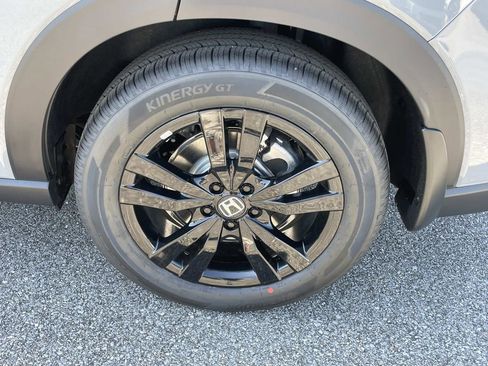 New 2026 Honda HR-V Sport image 9