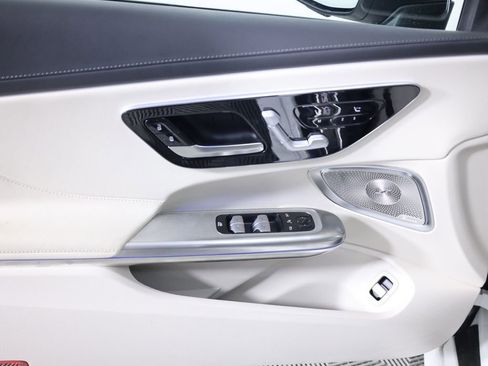 Used 2025 Mercedes-Benz CLE 450 4MATIC Cabriolet image 23