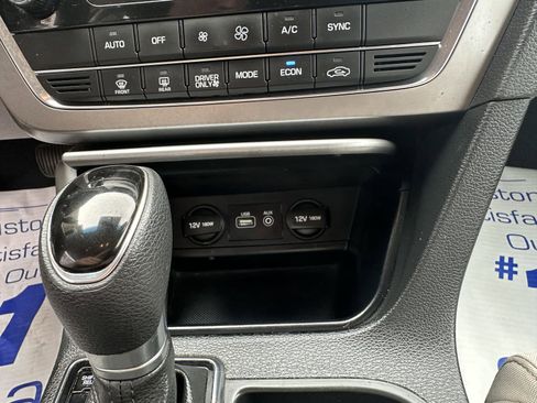 Used 2017 Hyundai Sonata SE FWD image 15