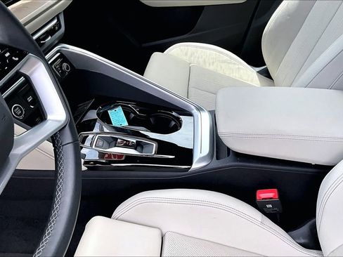 Certified 2025 Audi Q5 Premium Plus w/ Premium Plus AWD/4WD image 23