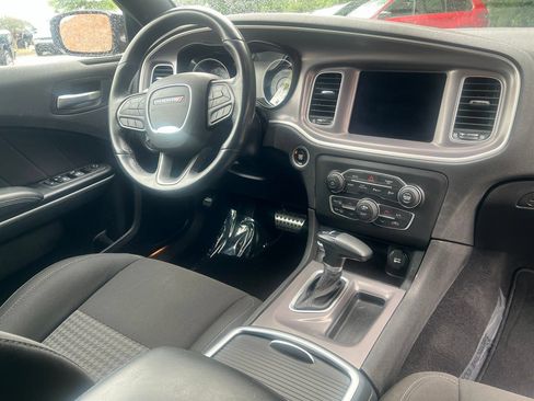 Used 2022 Dodge Charger R/T RWD image 28