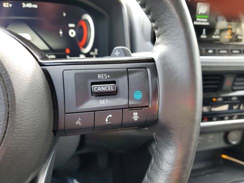 Certified 2021 Nissan Rogue Platinum image 20