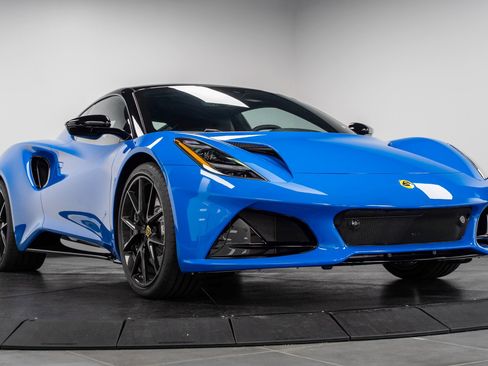 New 2025 Lotus Emira image 35