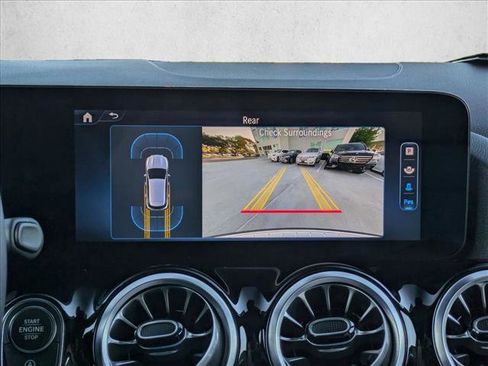 Certified 2025 Mercedes-Benz GLA 250 4MATIC w/ Driver Assistance Package image 14