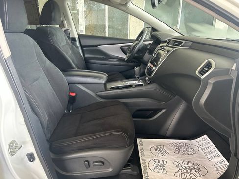 Used 2019 Nissan Murano SV FWD image 23