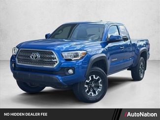Used 2017 Toyota Tacoma SR5 AWD/4WD video 1
