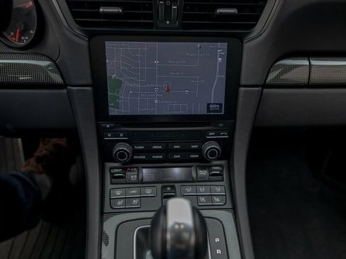 Used 2019 Porsche 911 Turbo S image 34