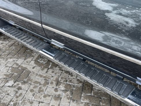 Used 2018 GMC Sierra 1500 SLT w/ SLT Premium Package image 14