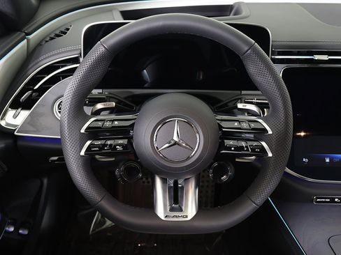 Used 2026 Mercedes-Benz E 53 AMG e 4MATIC Sedan image 46