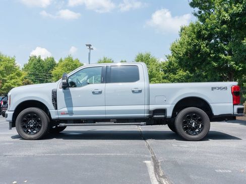 Used 2024 Ford F250 Lariat w/ Lariat Ultimate Package AWD/4WD image 9