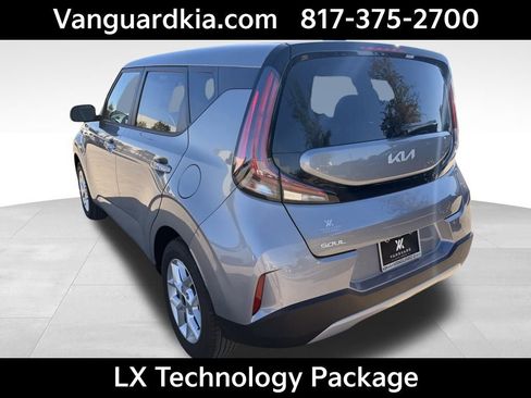 New 2025 Kia Soul LX image 2