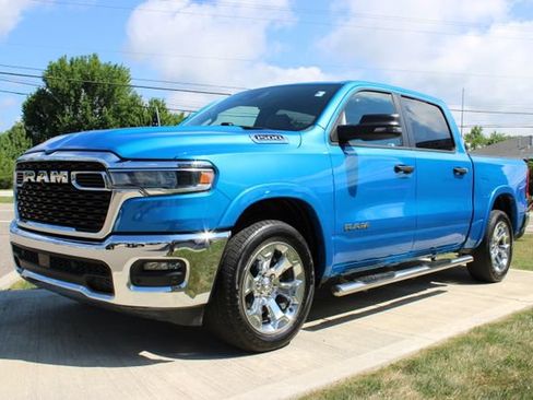 Used 2025 RAM 1500 Big Horn AWD/4WD image 9