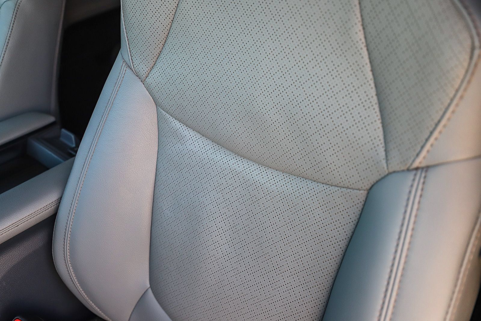 Certified 2023 Toyota Sienna Limited AWD/4WD image 26
