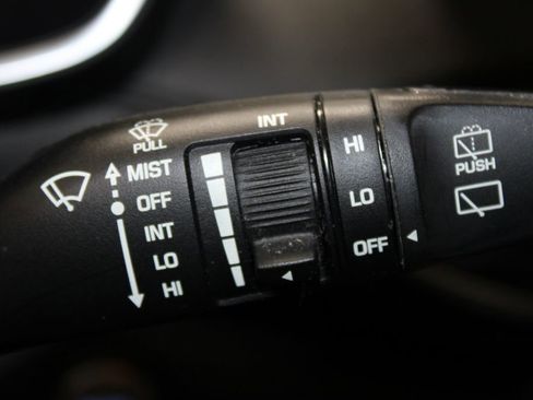 Used 2022 Hyundai Santa Fe SEL image 44