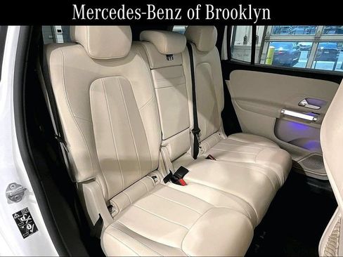 Certified 2023 Mercedes-Benz GLB 250 4MATIC image 19