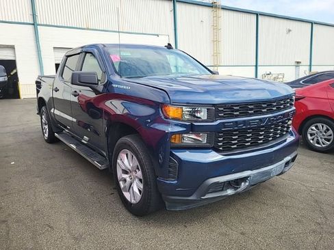 Used 2021 Chevrolet Silverado 1500 Custom image 1