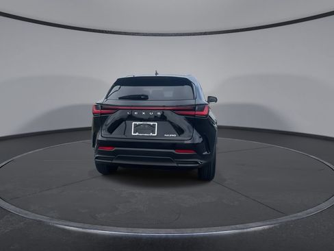 Used 2024 Lexus NX 250 FWD w/ Towing Package (2000 Lbs) image 8