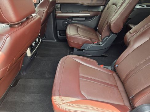 Certified 2024 Ford Expedition Limited RWD image 27