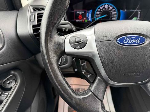 Used 2017 Ford C-MAX SE image 22