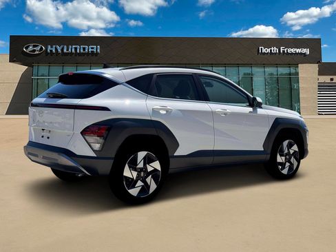 New 2026 Hyundai Kona Limited FWD image 8